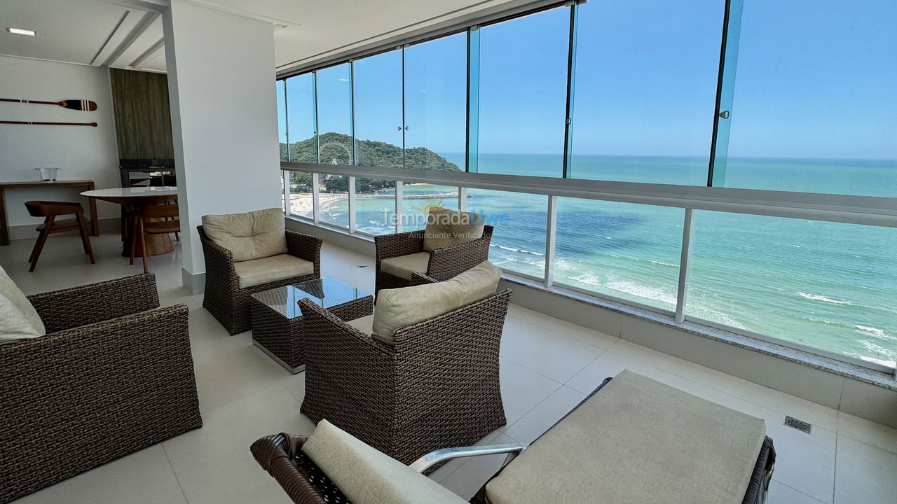Apartamento para aluguel de temporada em Balneário Camboriú (Praia Central)