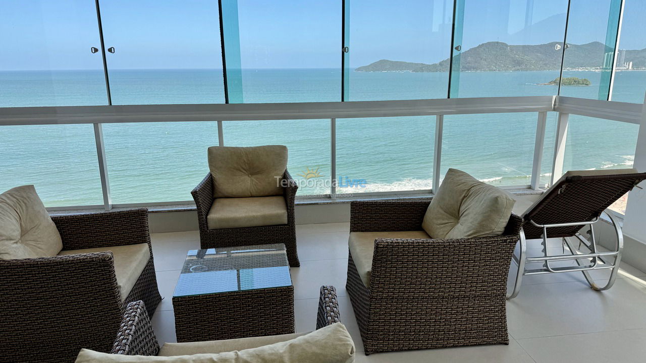 Apartamento para aluguel de temporada em Balneário Camboriú (Praia Central)
