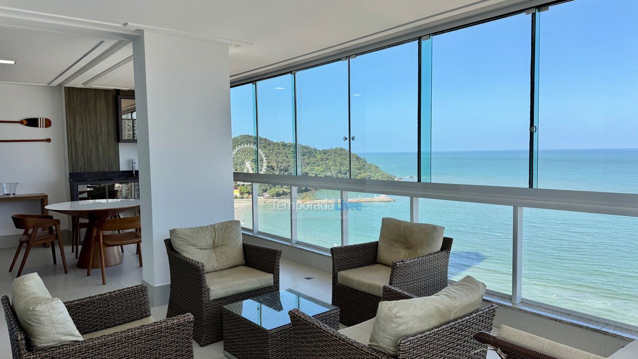 Apartamento para aluguel de temporada em Balneário Camboriú (Praia Central)