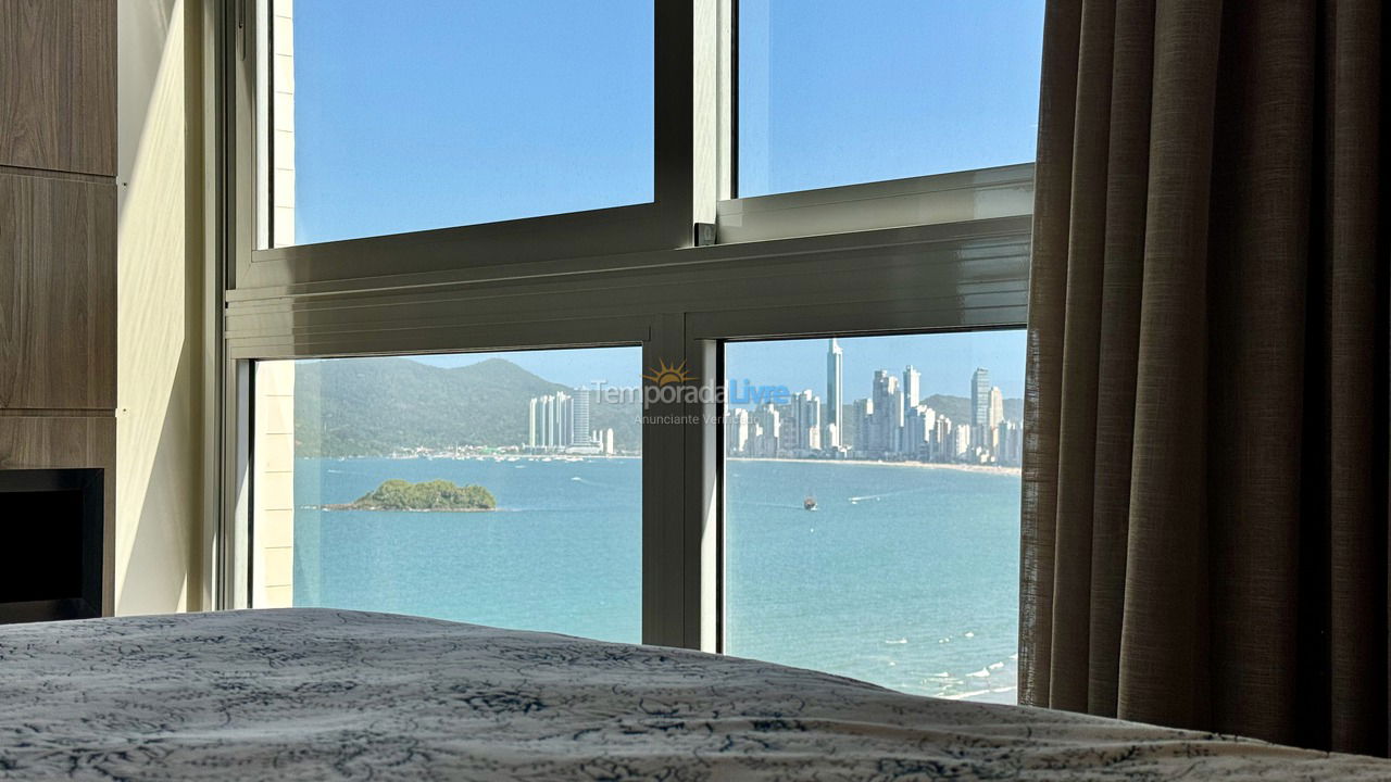 Apartamento para aluguel de temporada em Balneário Camboriú (Praia Central)