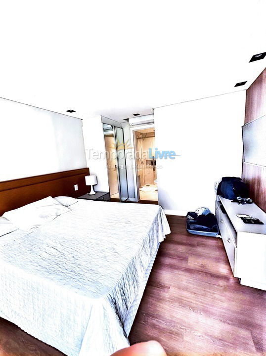 Apartment for vacation rental in Florianópolis (Praia Brava)