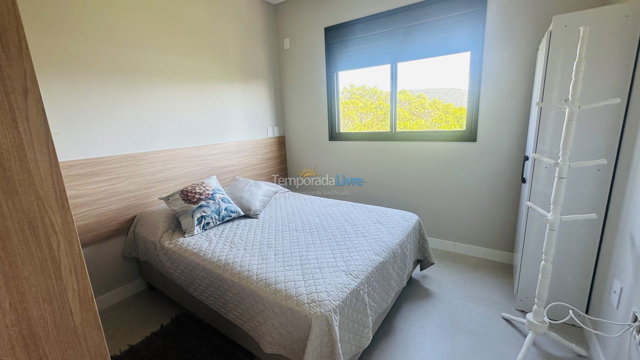 Apartment for vacation rental in Bombinhas (Mariscal)