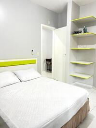APARTAMENTO * 1 DORMITORIO * 50 mts de Praia de Mariscal
