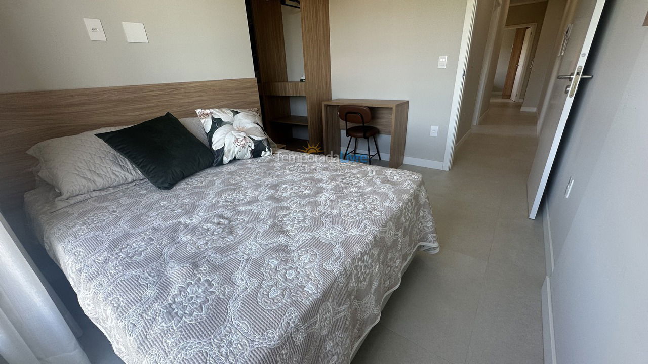 Apartment for vacation rental in Bombinhas (Mariscal)