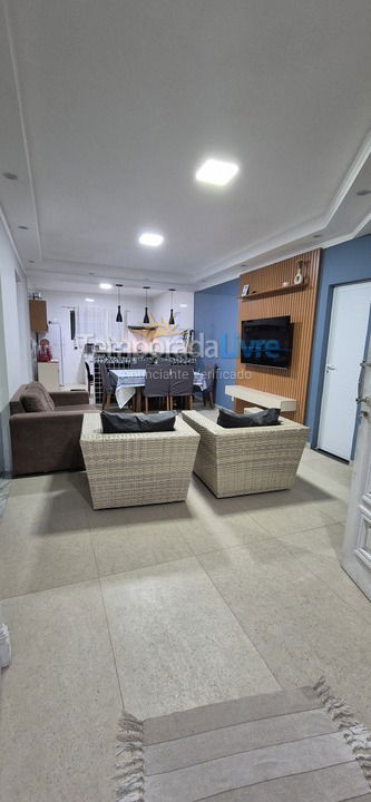 Casa para alquiler de vacaciones em Guarujá (Praia do Pernambuco)