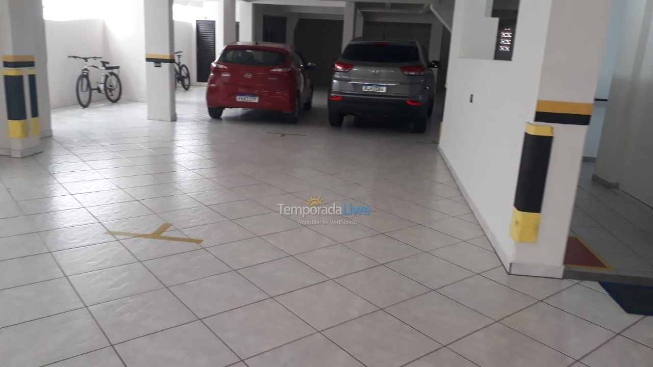 Apartment for vacation rental in Itapema (Meia Praia)