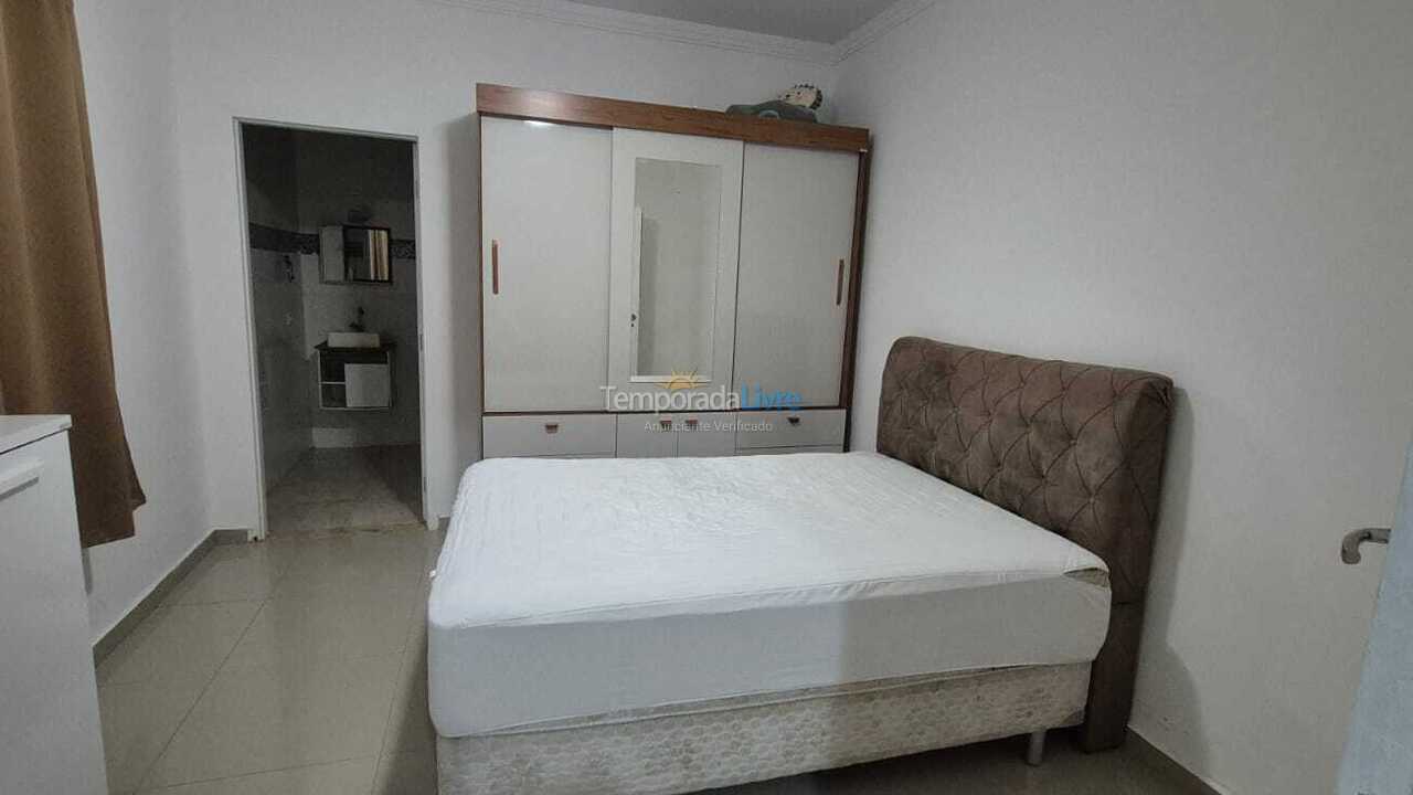 Casa para alquiler de vacaciones em Guarujá (Praia do Pernambuco)