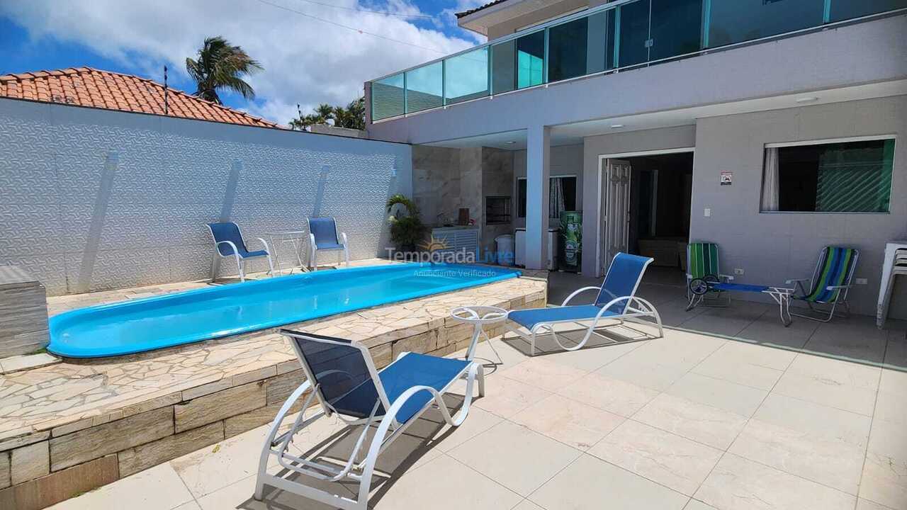 Casa para alquiler de vacaciones em Guarujá (Praia do Pernambuco)