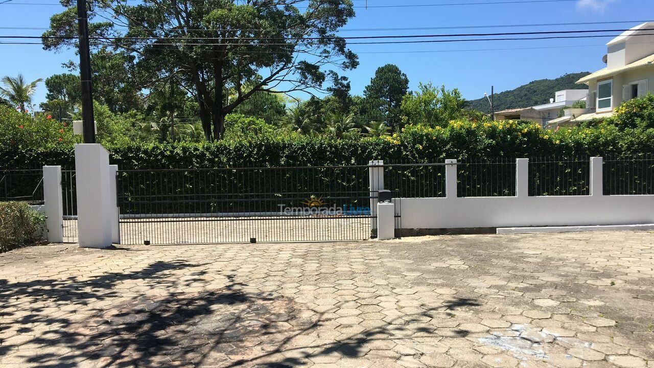 Apartamento para alquiler de vacaciones em Florianópolis (Cachoeira do Bom Jesus)