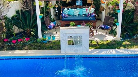 Casa com 7 quartos e piscina em Jurerê Internacional