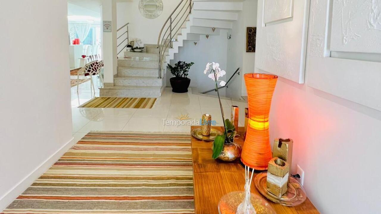 Casa para aluguel de temporada em Florianopolis (Jurerê Internacional)