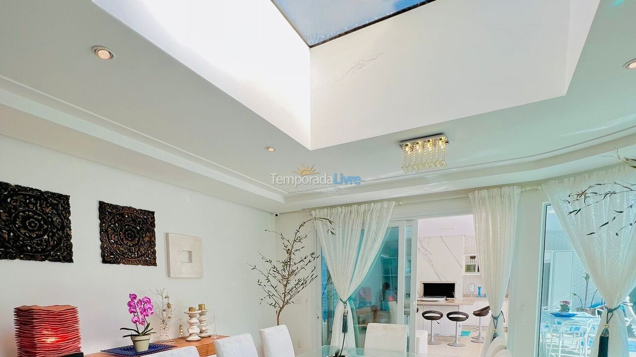 Casa para aluguel de temporada em Florianopolis (Jurerê Internacional)