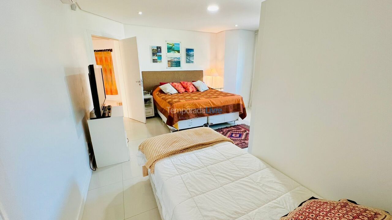 Casa para aluguel de temporada em Florianopolis (Jurerê Internacional)