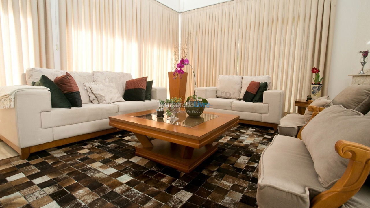 Casa para aluguel de temporada em Florianopolis (Jurerê Internacional)