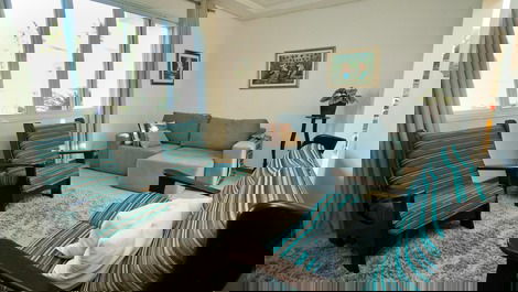 Casa com 6 quartos e piscina em Jurerê Internacional