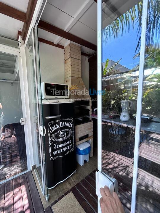 Casa para aluguel de temporada em Bombinhas (Mariscal)