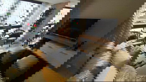 Vacation Rental: 2 Bedrooms, 70 meters from the beach, Balneario Camboriu