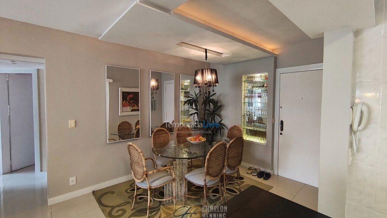 Apartment for vacation rental in Balneário Camboriú (Centro)