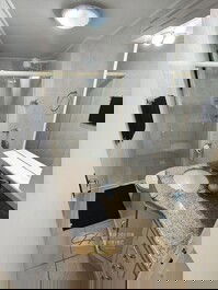 Vacation Rental: 2 Bedrooms, 70 meters from the beach, Balneario Camboriu