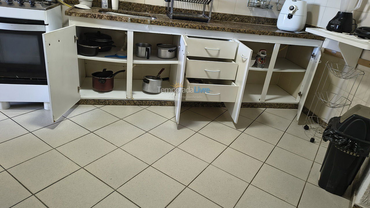 Apartment for vacation rental in Guarapari (Praia do Morro)