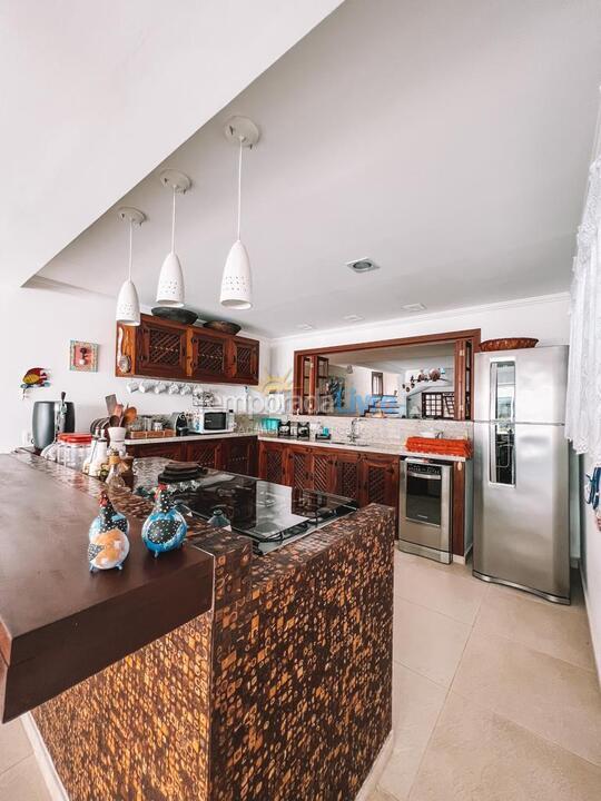Casa para aluguel de temporada em Ilhabela (Perequê)