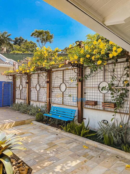 Casa para aluguel de temporada em Ilhabela (Perequê)