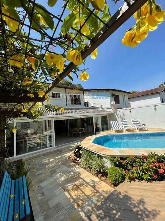 Casa para aluguel de temporada em Ilhabela (Perequê)