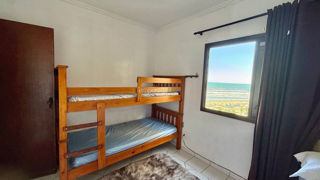 Apartamento para aluguel de temporada em Praia Grande (Vila Mirim)