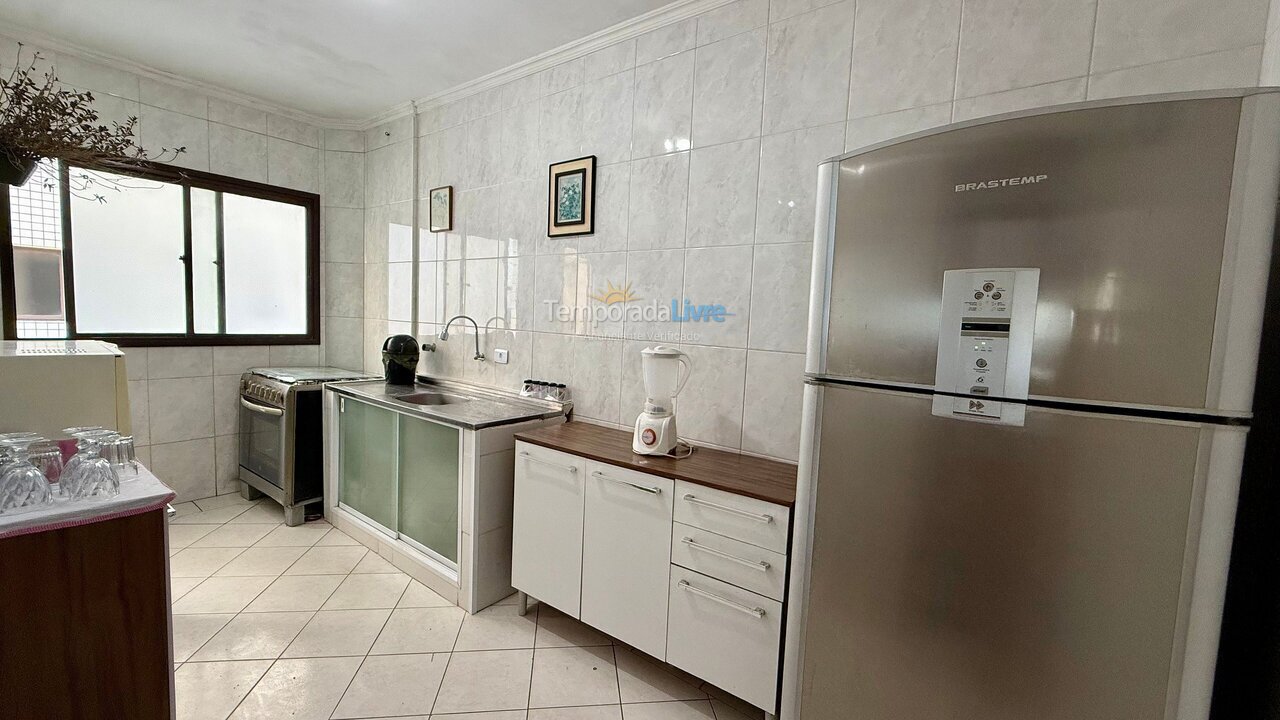 Apartamento para aluguel de temporada em Praia Grande (Vila Mirim)