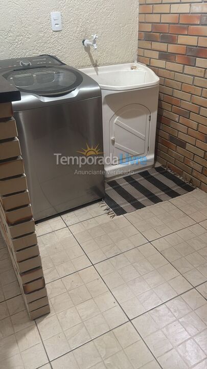 Casa para alquiler de vacaciones em Itapoá (Balneário das Palmeiras)