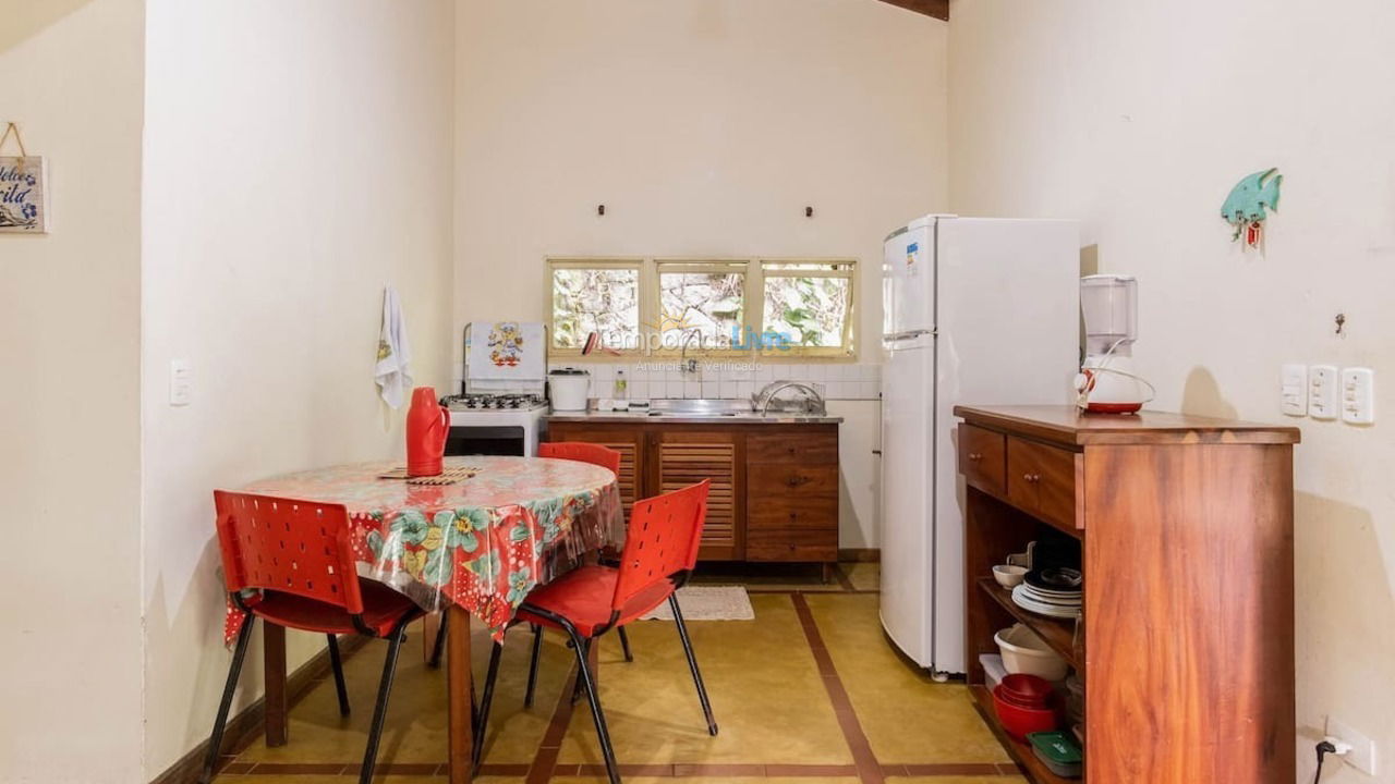 Casa para alquiler de vacaciones em Ubatuba (Praia do Lázaro)