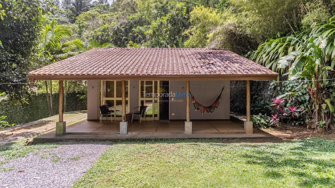 Casa para alquiler de vacaciones em Ubatuba (Praia do Lázaro)