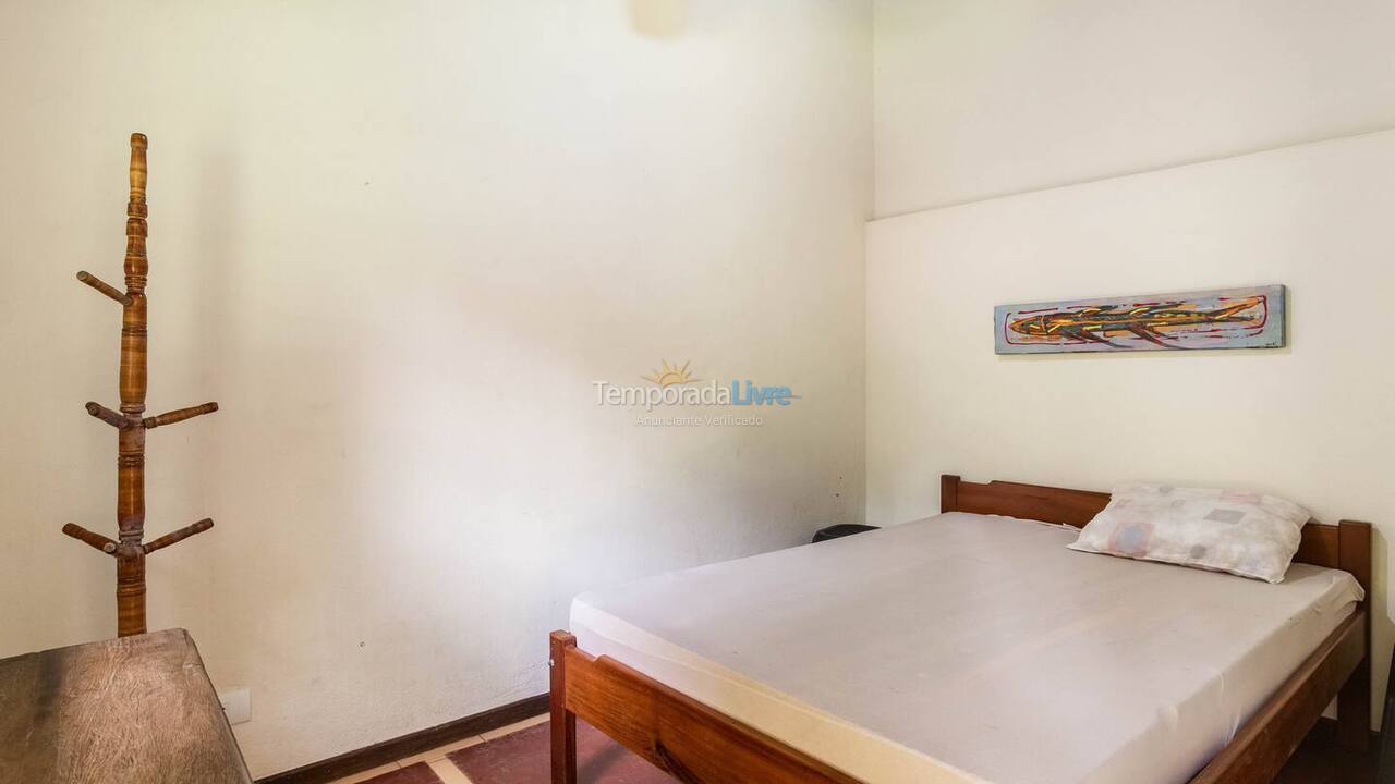 Casa para alquiler de vacaciones em Ubatuba (Praia do Lázaro)