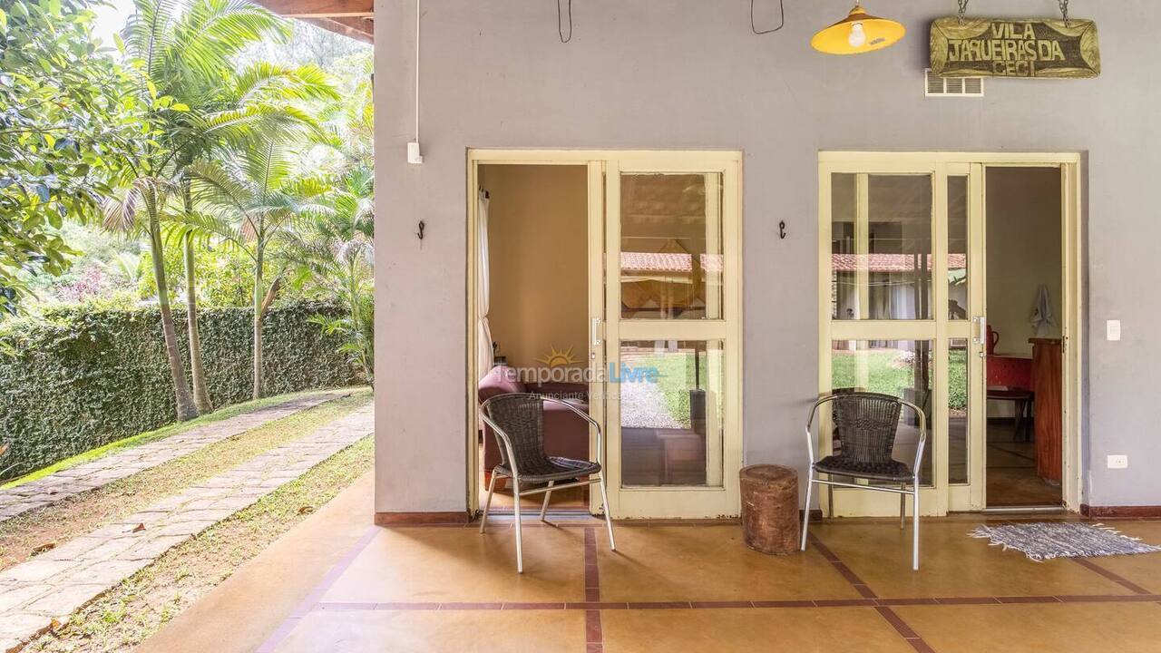 Casa para alquiler de vacaciones em Ubatuba (Praia do Lázaro)