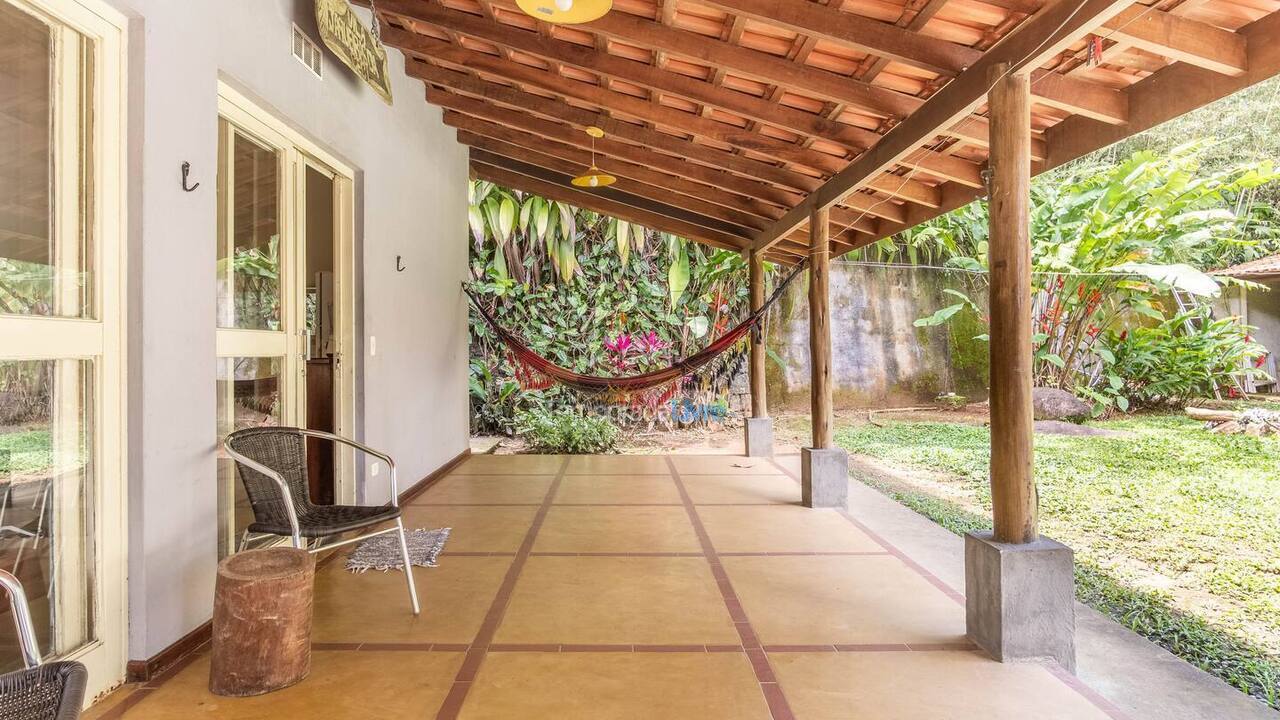 Casa para alquiler de vacaciones em Ubatuba (Praia do Lázaro)