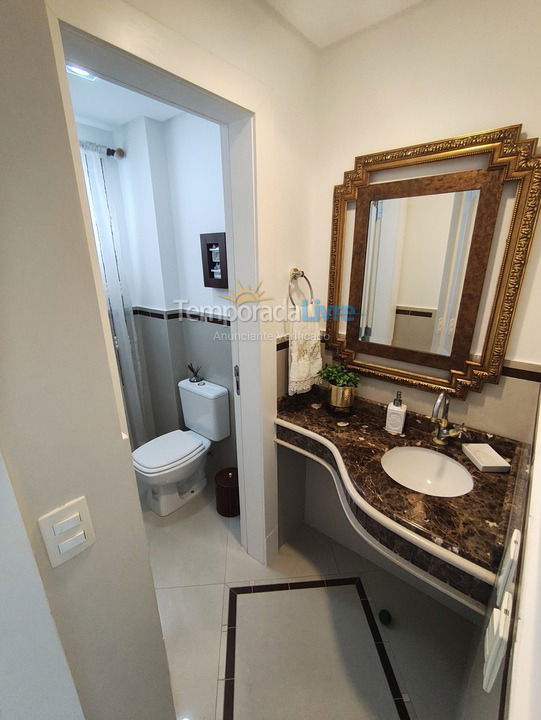 Apartment for vacation rental in Balneário Camboriú (Centro)