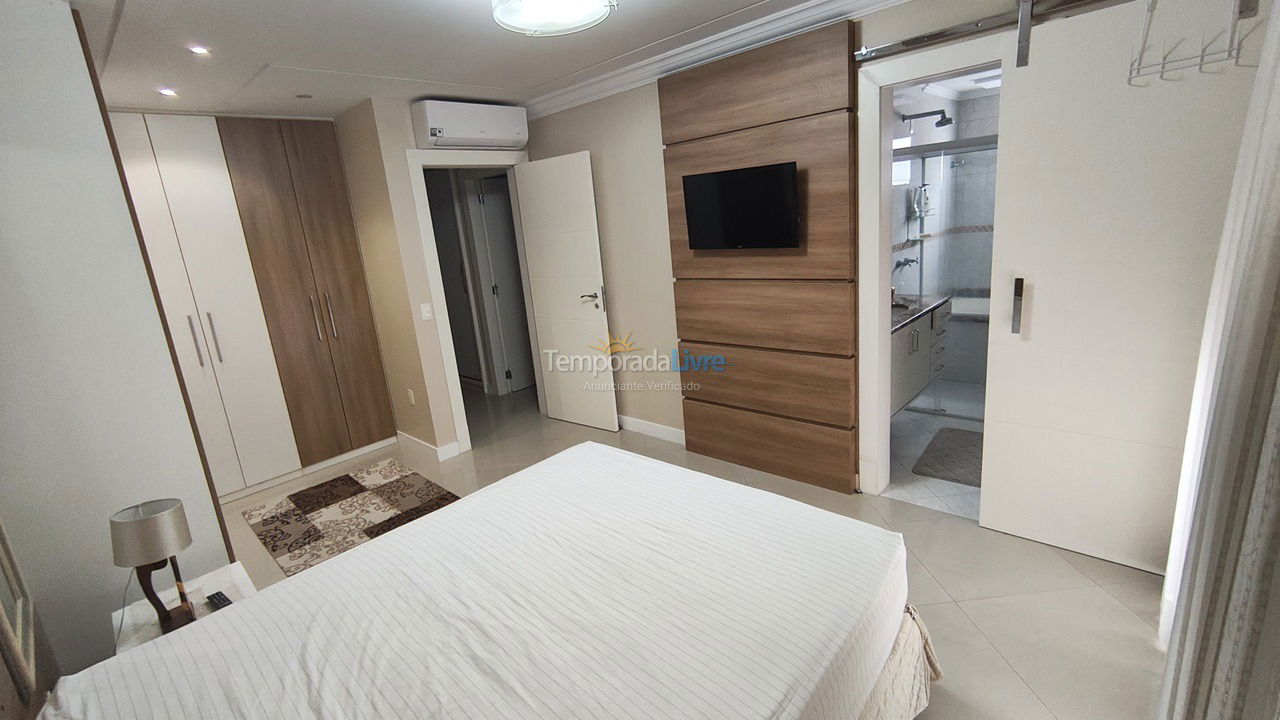 Apartment for vacation rental in Balneário Camboriú (Centro)