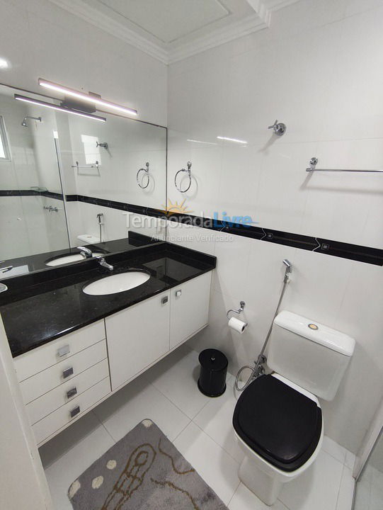 Apartment for vacation rental in Balneário Camboriú (Centro)