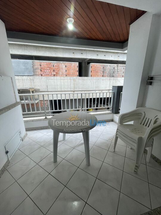 Apartamento para alquiler de vacaciones em Governador Celso Ramos (Praia de Palmas)