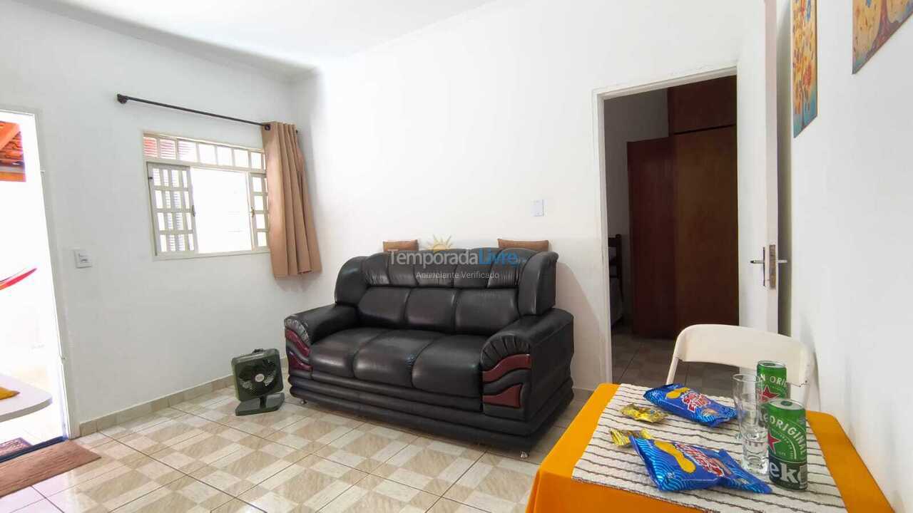 Casa para aluguel de temporada em Franca (Rua Santa Catarina 650)