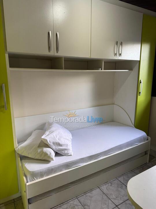 Casa para alquiler de vacaciones em Guaratuba (Cohapar)