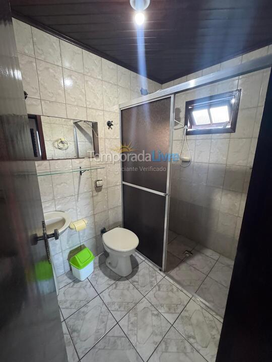 Casa para alquiler de vacaciones em Guaratuba (Cohapar)