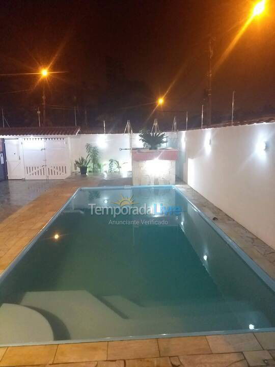 Casa para aluguel de temporada em Itanhaém (Balneário Santa Júlia)