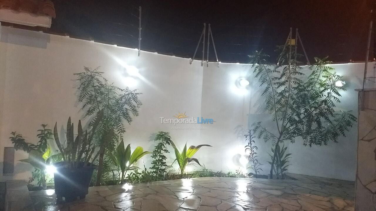 Casa para aluguel de temporada em Itanhaém (Balneário Santa Júlia)