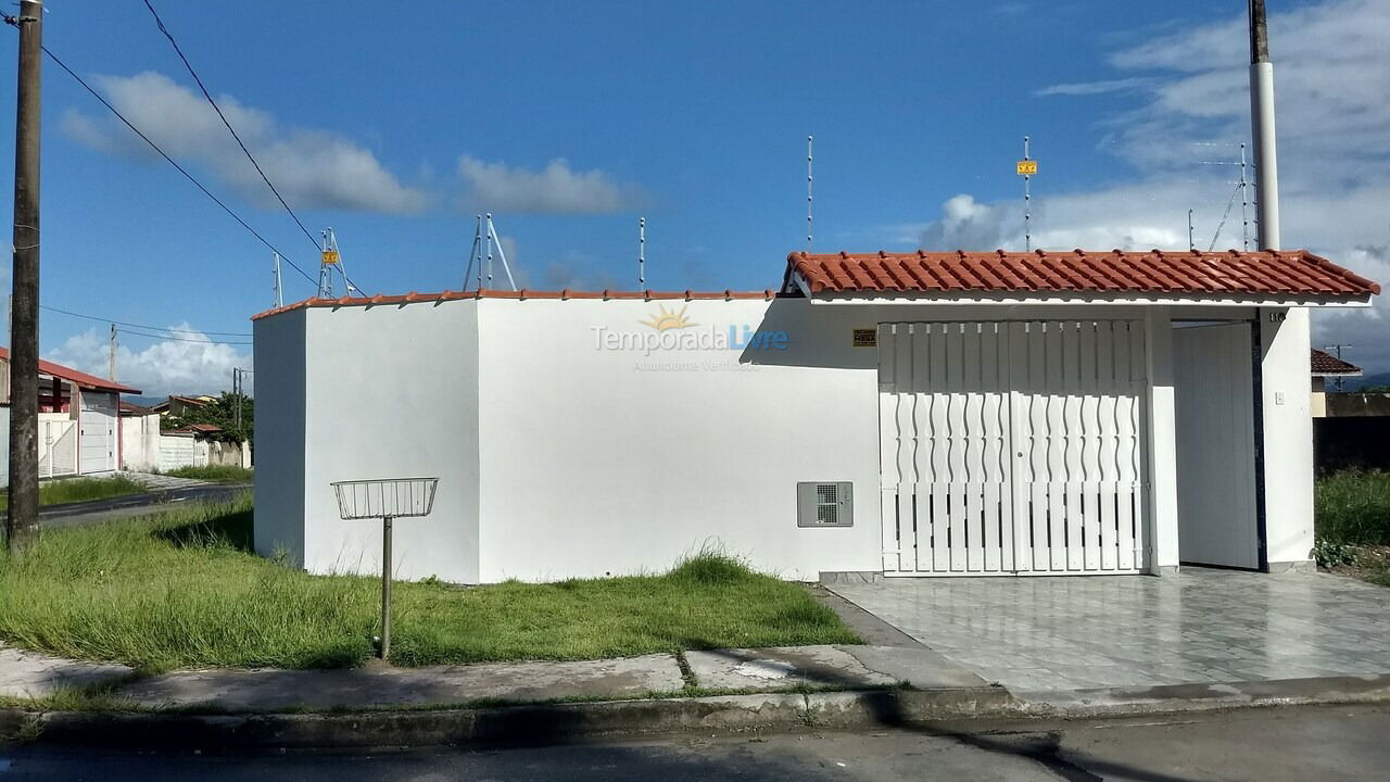 Casa para aluguel de temporada em Itanhaém (Balneário Santa Júlia)