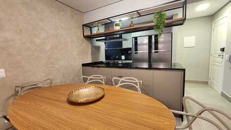 Jamaica Building - Air Conditioning in the Rooms, Barbecue on the Balcony