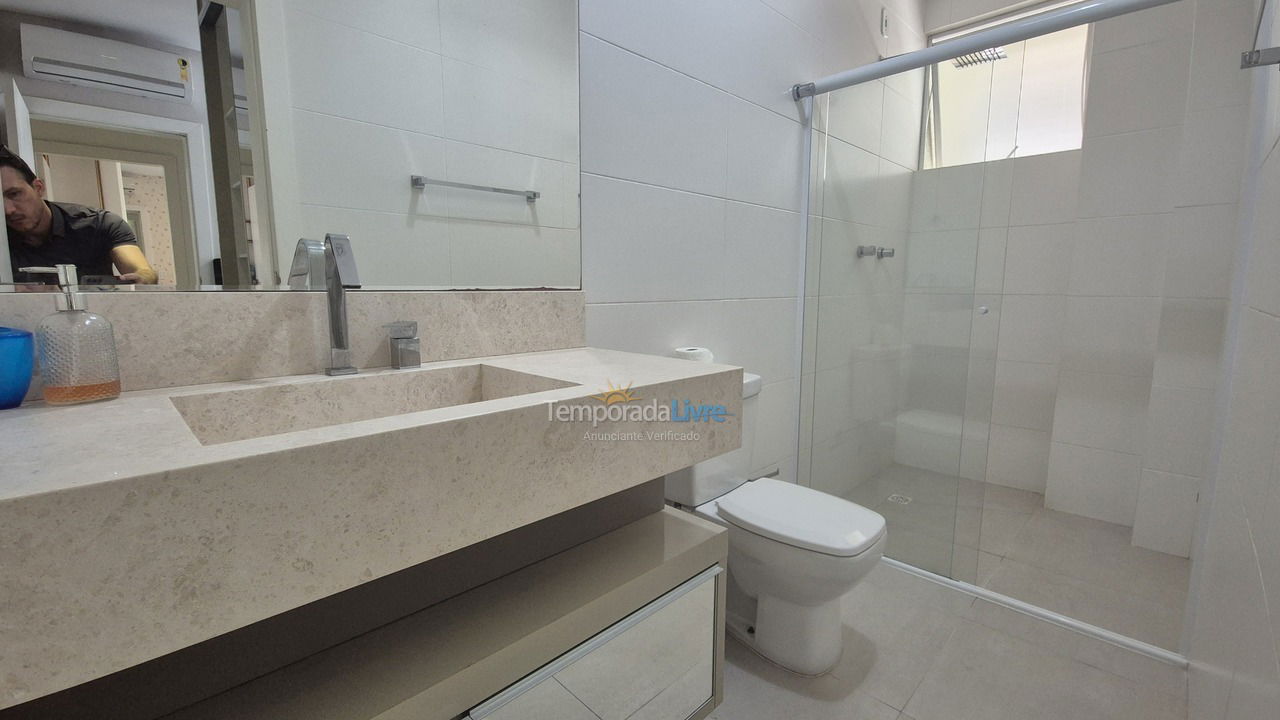 Apartment for vacation rental in Itapema (Meia Praia)