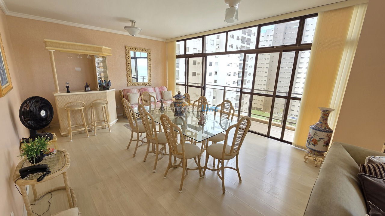 Apartamento para alquiler de vacaciones em Guarujá (Pitangueiras)