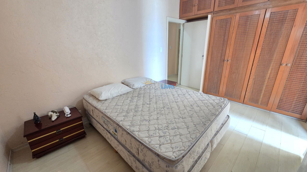 Apartamento para alquiler de vacaciones em Guarujá (Pitangueiras)