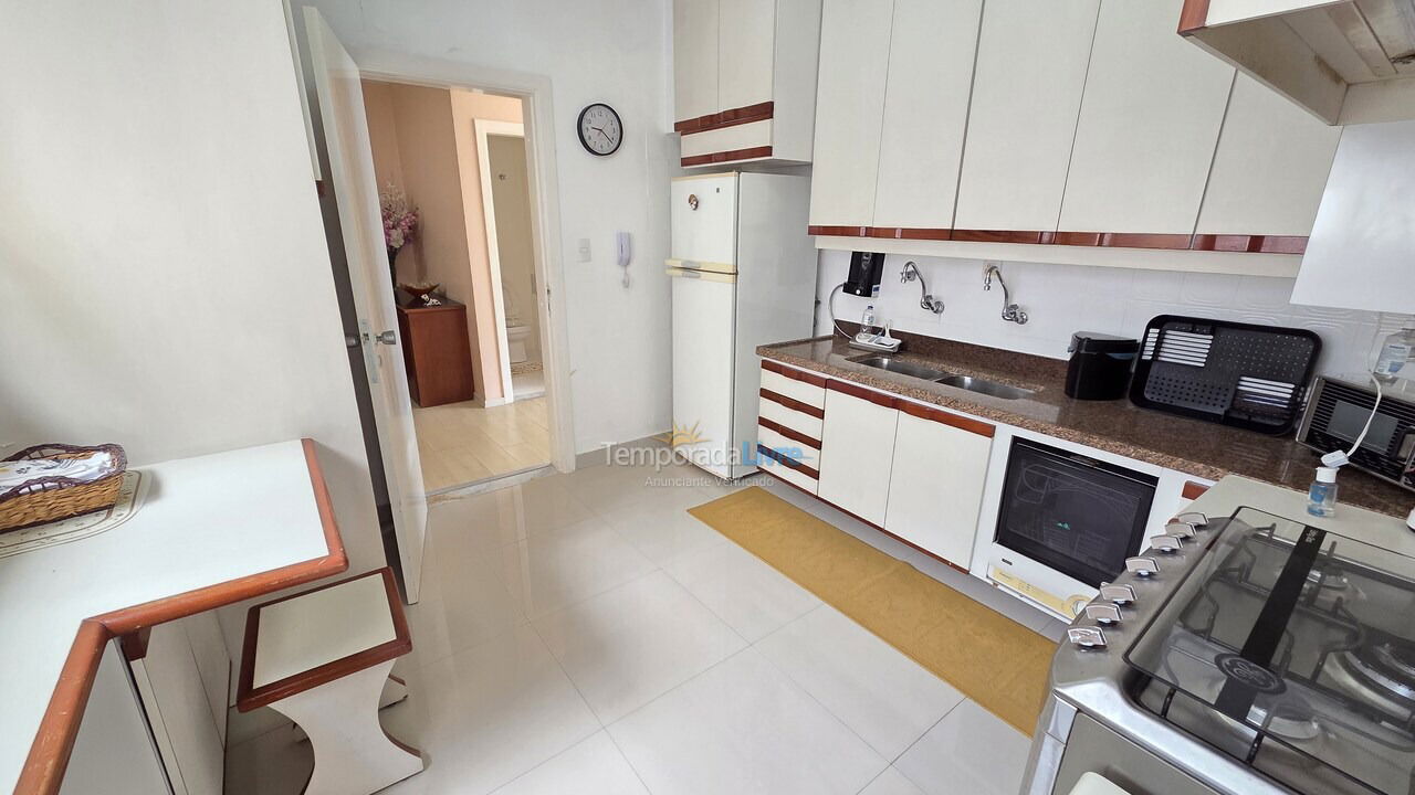 Apartamento para alquiler de vacaciones em Guarujá (Pitangueiras)